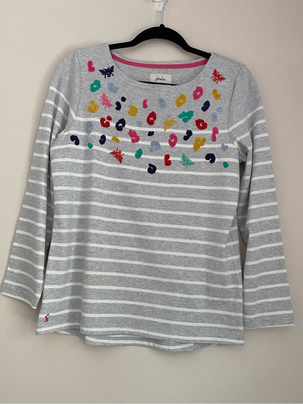 Joules NEW HARBOUR LUXE shirt gray w/ colorful leopard and bugs US 8